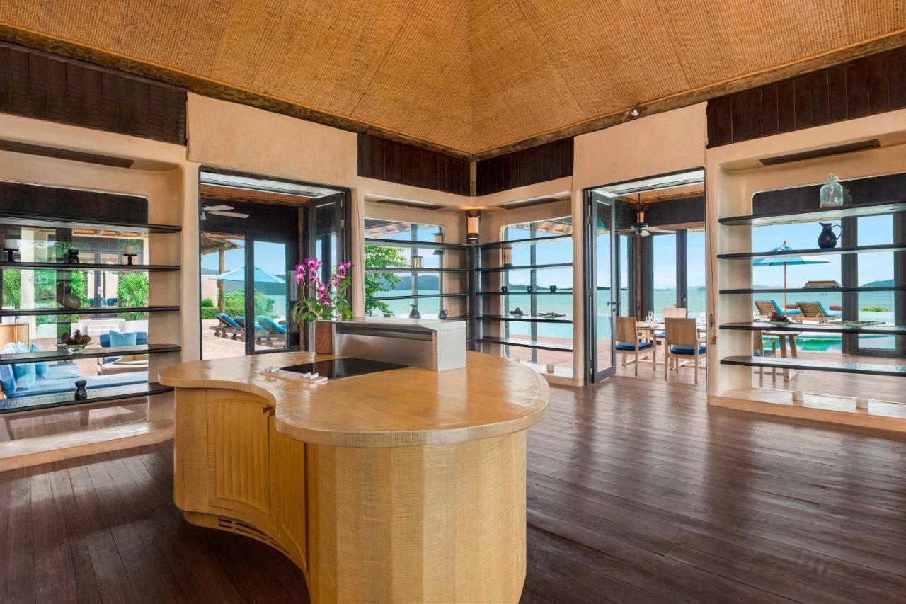 The Naka Island, A Luxury Collection & Spa, Tempat peranginan