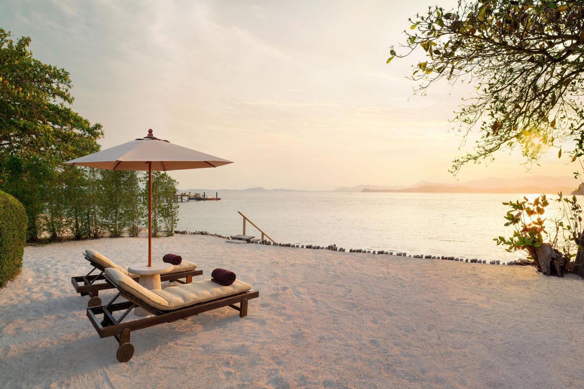 The Naka Island, A Luxury Collection & Spa, Tempat peranginan